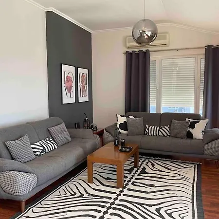 Lara Penthouse Lägenhet